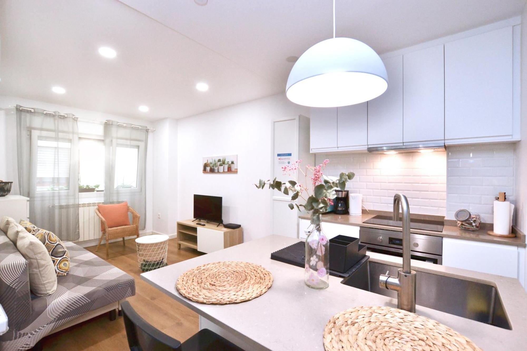 Stay Rosal Oviedo Exterior photo